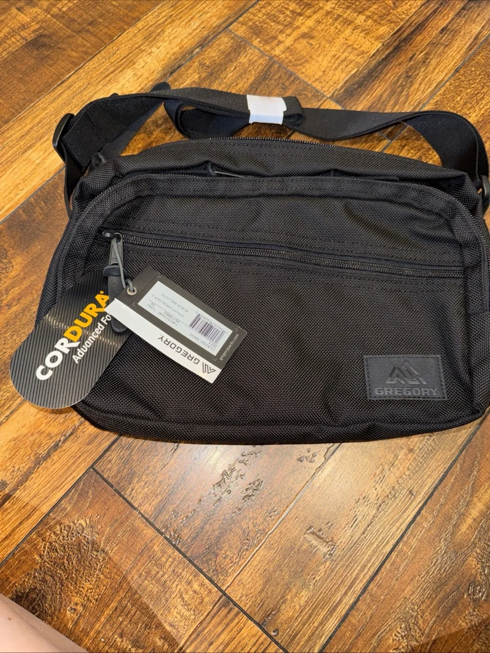 Gregory utility shoulder S: black ballistic